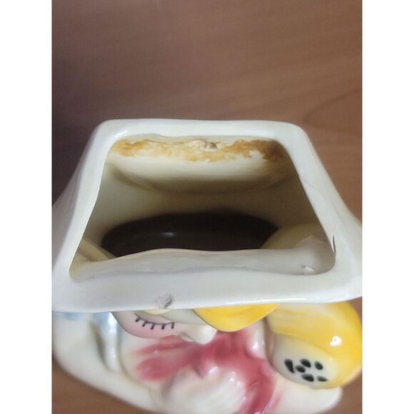 Vintage Girl with Doll Vase, Shawnee Pottery USA - Picture 9 of 10